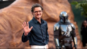 Sin pesas ni gimnasios: El método de ejercicios que mantiene en forma a Pedro Pascal a sus 51 años
