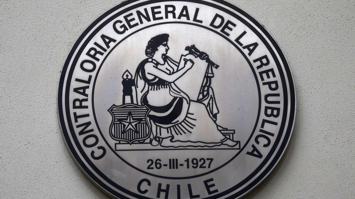 Contraloría alerta posible uso de doble nacionalidad en compra de terrenos en zona fronteriza