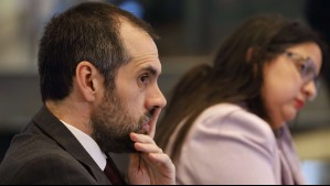Libertarios y Republicanos anuncian AC contra exministro Grau por posible error en proyección de deuda