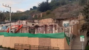 Adiós a un ícono: Demuelen el histórico hotel de Concón que estuvo abandonado por 20 años