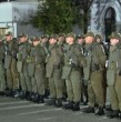 Carabineros inició un amplio despliegue en estaciones de Metro, paraderos y sectores de alta circulación en la Región Metropolitana. El operativo considera 30 radiopatrullas y se replicará en el país.