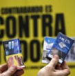 Mega Investiga accedió a imágenes de la mayor incautación de cigarros de contrabando en Chile. El operativo dejó cinco detenidos, armamento de guerra y más de 44 millones de cigarros decomisados.