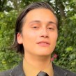 En las últimas horas, se informó el fallecimiento de Damián Ramírez, un joven tiktokero que creaba contenido político y de la historia de Chile. Varios de sus seguidores le dedicaron emotivas palabras.