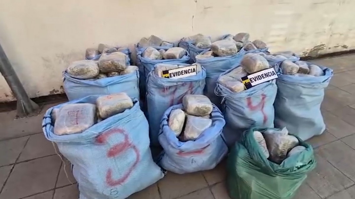 La ruta de la droga desde Bolivia al sector oriente de Santiago: Caen cuatro extranjeros e incautan $2 mil millones en droga