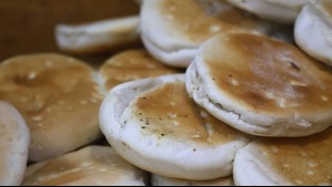 Expertos alertan fuerte alza en el precio del pan: Revisa a cuánto podría llegar el kilo