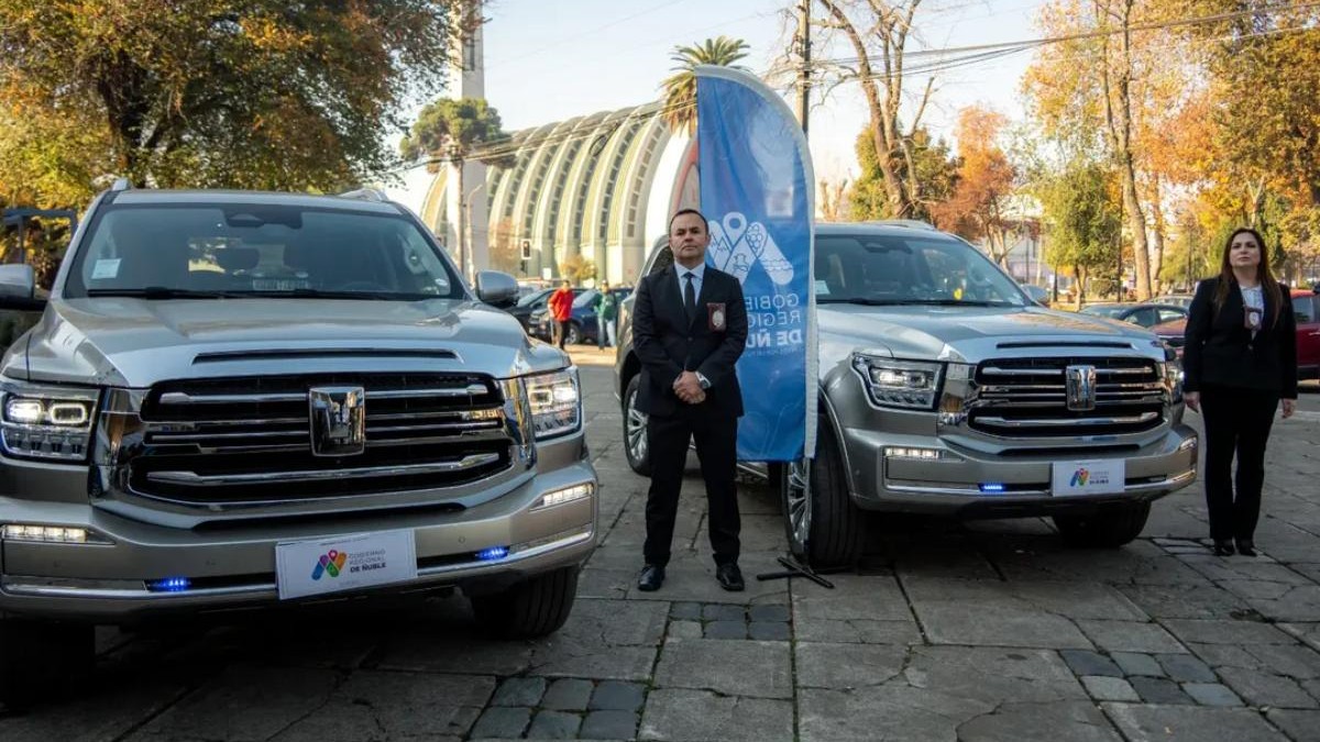 Están avaluados en 814 mil dólares: Así son los 13 modernos vehículos 4x4 que suman a la flota de la PDI