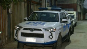 Las apuntaron con armas de fuego que tenían mira láser: Madre y su hija fueron víctimas de violento turbazo en Quilicura
