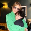 La hija de Jennifer Lopez y Marc Anthony hizo noticias tras ser identificada con el nombre Oskar Muñiz en su graduación, lo que daría cuenta de un posibke un cambio de identidad.