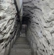 Autoridades de Estados Unidos encontraron un túnel que comunicaba México con una tienda minorista de California usado para tráfico de drogas. Revisa el video en la nota.