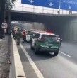 Vehículos de Carabineros fueron parte de una colisión múltiple en Ruta 5, sector Toesca, generando alta congestión en Santiago. No hubo lesionados. SIAT investiga las causas del accidente