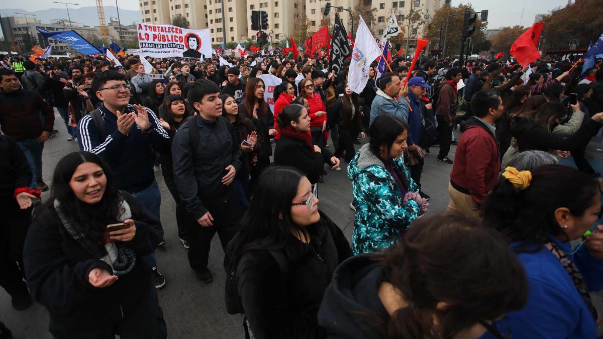 Confech acusa falta de diálogo y apunta contra Delegado Presidencial por modificar recorrido de manifestación