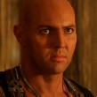 Revisa en detalle cómo luce al día de hoy el actor Arnold Vosloo, quien interpretó uno de los personajes más recordados en la célebre película La momia. El intérprete se mantiene vigente a sus 63 años.