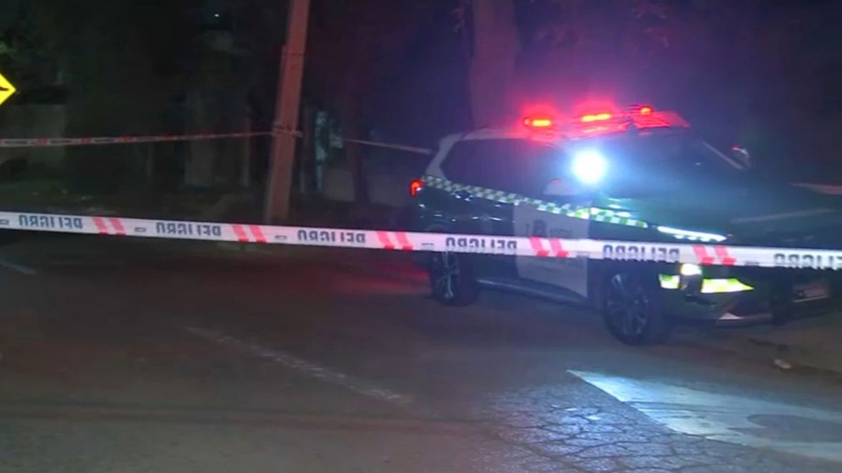 Hombre muere acribillado tras encerrona en La Pintana: Dispararon al menos 13 veces contra el vehículo