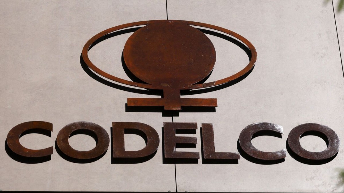 Codelco bajo la lupa: Diputados se querellan y piden congelar bonos por presunta manipulación de cifras de producción