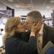 Mientras José Antonio Neme y Karen Doggenweiler recorrían el departamento de prensa de Mega, se encontraron con Jaime Leyton, que protagonizó en vivo en el Mucho Gusto un romántico momento con su esposa.