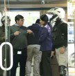 Un operativo de la Municipalidad de Providencia, la Seremi de Salud y Carabineros detectó irregularidades en un edificio con clínicas estéticas y oficinas sin patente. Autoridades hallaron un pabellón menor y evalúan sanciones.