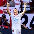 Desde España aseguran que la dirigencia de Sevilla está evaluando ofrecerle una renovación por una temporada más a Alexis Sánchez. Conoce todo lo que informó la prensa española.
