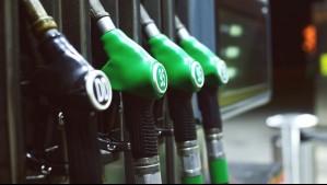 ¿Por qué sube y baja la bencina en Chile?: Cómo funciona el MEPCO y dónde pagar menos
