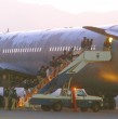Un vuelo de la FACh expulsó a 45 extranjeros desde Iquique. Entre ellos había personas condenadas por delitos y dos ciudadanos colombianos con órdenes de captura por violación y homicidio frustrado.