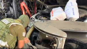 Carabineros desbarató desarmaduría ilegal en Santiago: Incautaron piezas de tres autos robados y detuvieron a tres personas