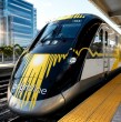 Avanza en la construcción de Brightline West, un proyecto ferroviario de alta velocidad que busca unir dos grandes ciudades mediante trenes capaces de alcanzar velocidades de hasta 320 kilómetros por hora.