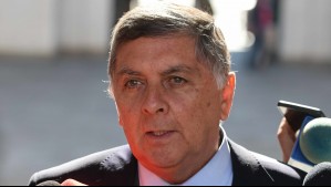 'Se distancia de las reglas básicas de respeto': Biministro Alvarado critica al PS por propaganda con imagen del Presidente Kast