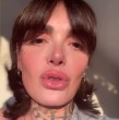 En una reciente entrevista para el podcast Caudal, conducido por Daniela Aguilera, el bailarín se refirió a su identidad de género y reveló que nunca se ha sentido completamente identificado con el género masculino.
