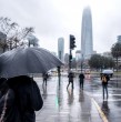 ¿Vas a salir esta semana en Santiago? Lleva paraguas: el pronóstico del centro meteorológico noruego confirma lluvia el miércoles y el sábado. Conoce más información en la nota.