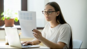 Instrucciones paso a paso: Cómo la inteligencia artificial puede transformar tu currículum en minutos