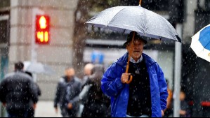 Lluvia en Santiago.