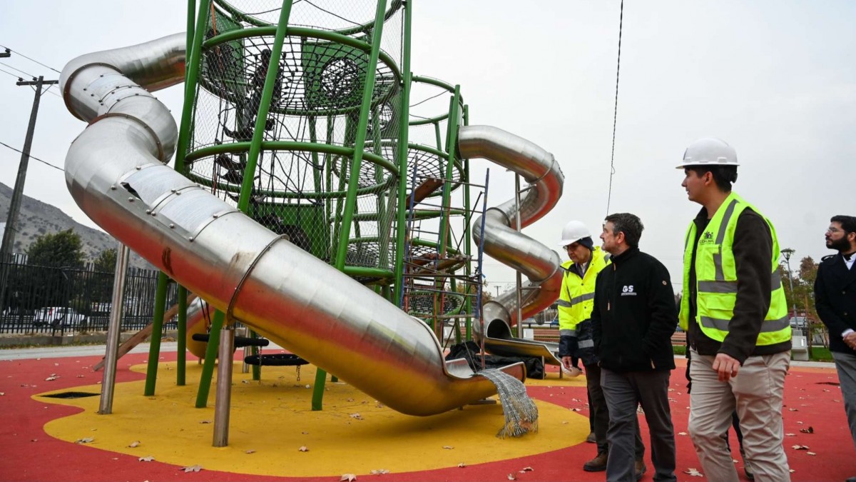 Nuevo parque de la Región Metropolitana alcanza 93% de avance y se prepara para abrir: Tendrá 44 mil m2 de áreas verdes
