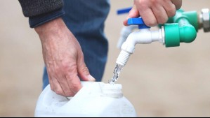 Por hasta 15 horas: Programan cortes de agua en sectores de la RM para este jueves