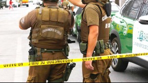 Dan de baja a carabinero: Lo acusan de recibir $400 mil por vehículo que estaba en custodia policial tras protagonizar accidente