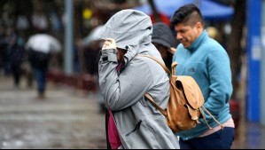 ¿Vuelve la lluvia? Centro meteorológico noruego pronostica más de 20 milímetros para los próximos días en Santiago