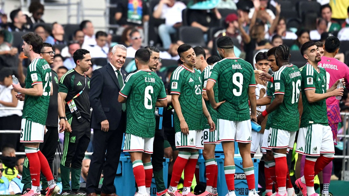 ¿Fútbol o Super Bowl? La polémica pausa de hidratación del M