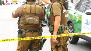 Hombre apuñala a su expareja y atropella a carabinero durante su huida en Valparaíso: Fue detenido