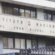 El Instituto Nacional suspendió las clases de la jornada de la mañana de este viernes tras recibir amenazas relacionadas con un eventual tiroteo. Directivos evaluarán las medidas a seguir.