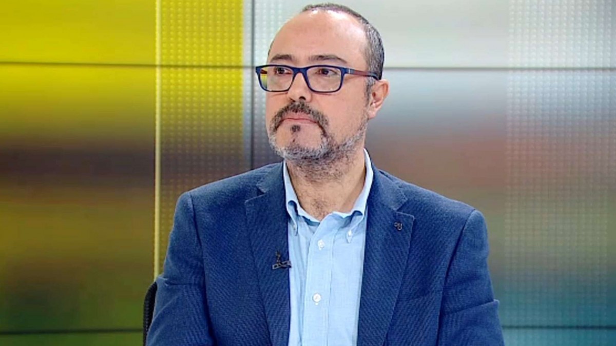 Columna de Mauricio Morales: 'La (no) crisis de la democracia'