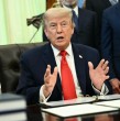 El presidente Donald Trump dijo el domingo que un acuerdo de paz con Irán ya está completo; además, anunció que el estrecho de Ormuz está abierto y que Estados Unidos levantó el bloqueo marítimo impuesto a Teherán. ¡Detalles!