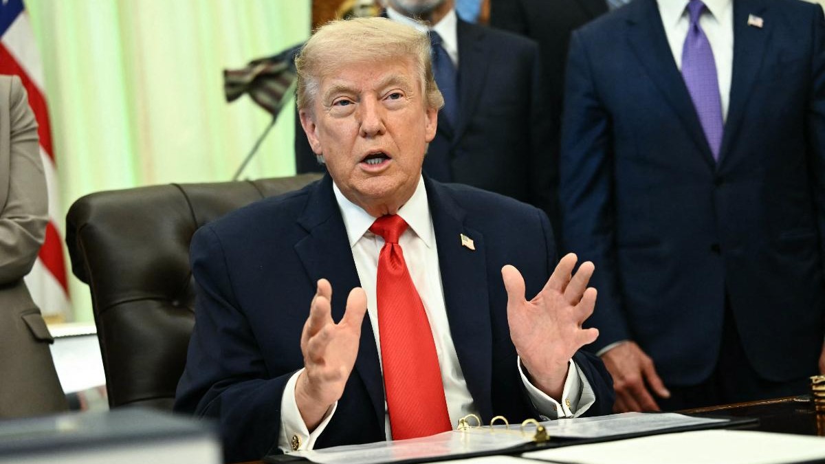 'Dejen que el petróleo fluya': Donald Trump anuncia acuerdo de paz con Irán y que estrecho de Ormuz ya está reabierto