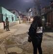 La Fiscalía ECOH y la Policía de Investigaciones (PDI) se encuentran investigando un homicidio por arma de fuego en la comuna de La Pintana. Preliminarmente, se indica que dos sujetos abordaron a la víctima en la vía pública. ¡Detalles!