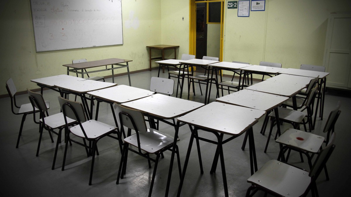 Suspenden clases en Cerrillos tras incendio: Conoce en cuáles colegios se aplicará la medida