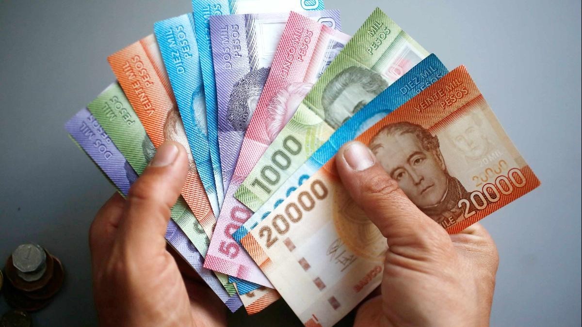 Senado despacha a ley alza del sueldo mínimo a $553.553: Se pagará con efecto retroactivo