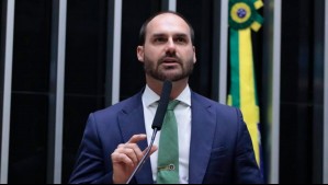 Nuevo golpe al círculo de Bolsonaro: Condenan a su hijo a más de cuatro años de cárcel