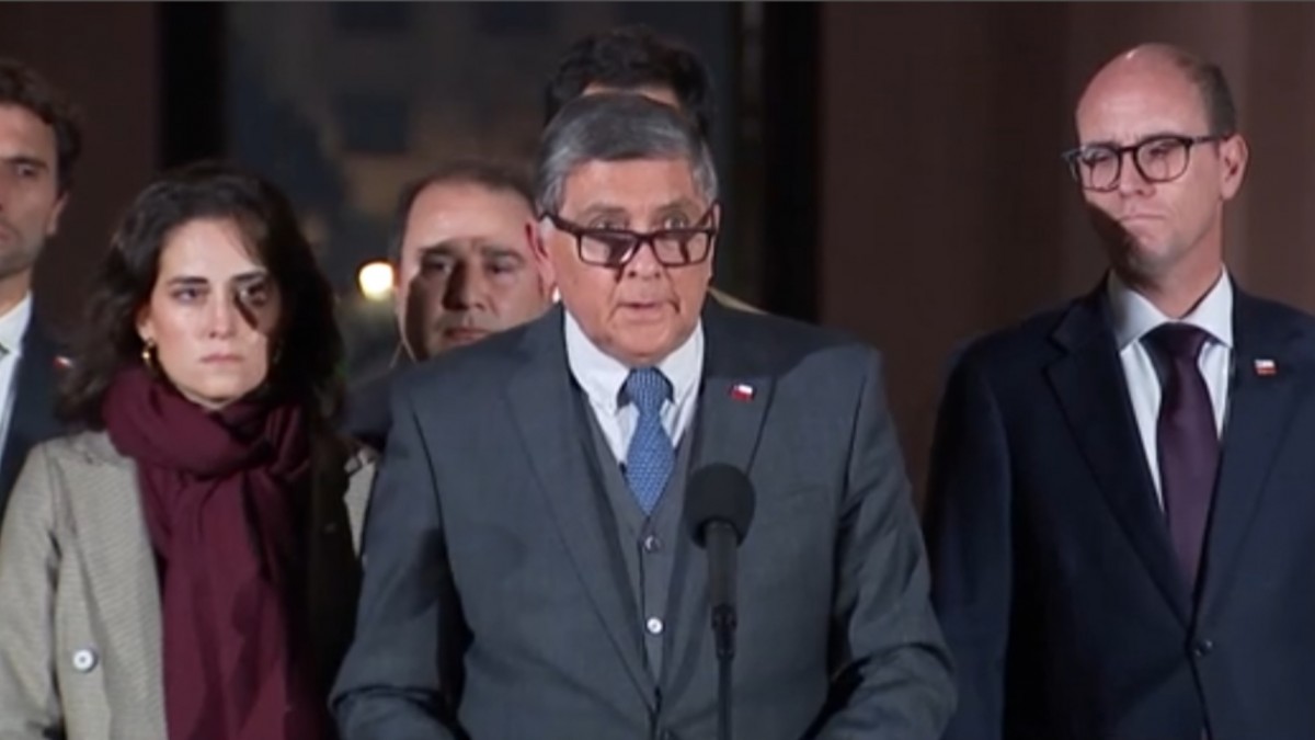 Gobierno crea fuerza de tarea liderada por ministra Wulf ante crisis de menores haitianos inubicables
