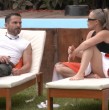 El momento más emotivo del capítulo 9 de Volverías con tu ex? 2: Ludmila Ksenofontova le confiesa a Álvaro Ballero que no sabe qué siente por él y él llora en silencio.