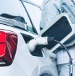 La electromovilidad continúa ganando terreno en Chile. Sólo en el mes de mayo, hubo 5.411 unidades comercializadas. Revisa los 10 vehículos eléctricos más baratos en nuestro país.