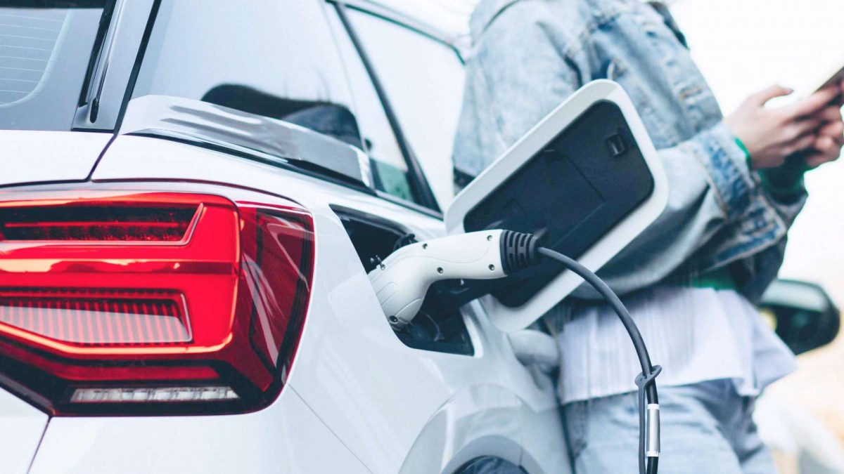 La electromovilidad gana terreno en Chile: Estos son los 10 autos eléctricos más baratos en nuestro país