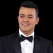 El cantante dominicano Alex Bueno murió a los 62 años en Nueva York. Su fallecimiento fue confirmado por su equipo y ocurre diez meses después de haber sido diagnosticado con cáncer cerebral.