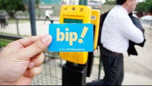 Nueva tarjeta bip! de edición limitada: Así es el diseño exclusivo de cadena de comida rápida por la fiesta de San Juan